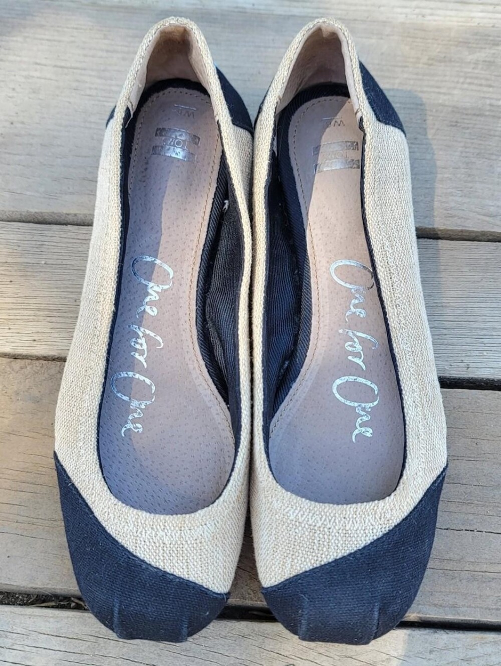 Toms Beige Canvas Ballet Flats with Black Toe Cap
